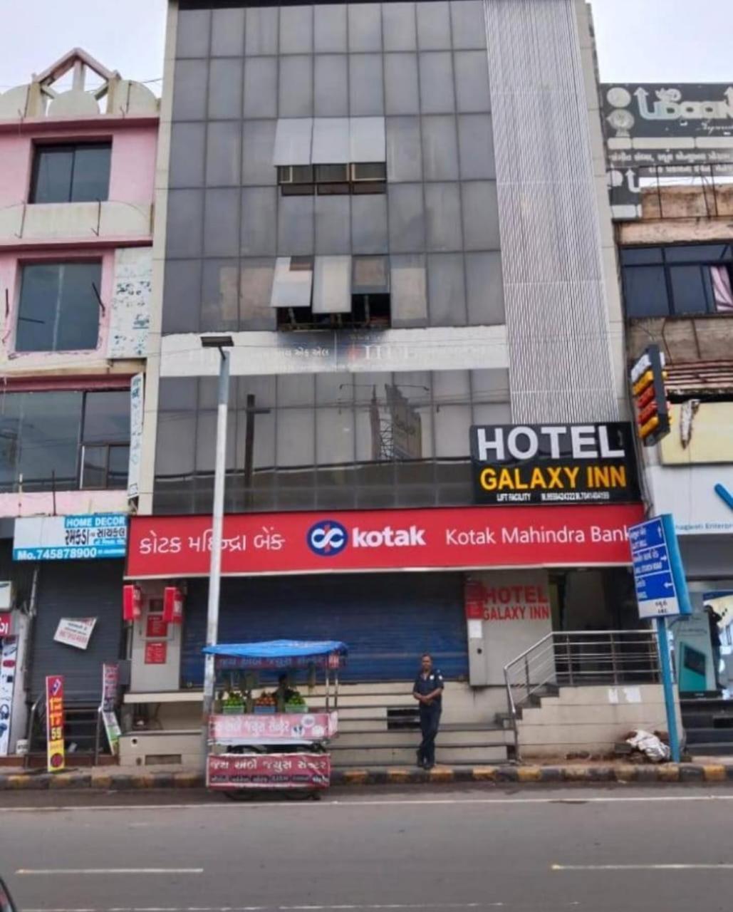 Galaxy Inn Hotel Ahmedabad Exterior photo